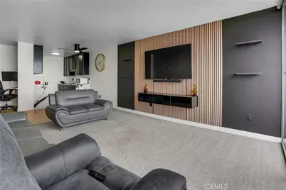 375 Atlantic Avenue #607, Long Beach, CA 90802 - Photo 16