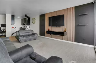 375 Atlantic Ave, Long Beach, CA 90802 - Photo 16