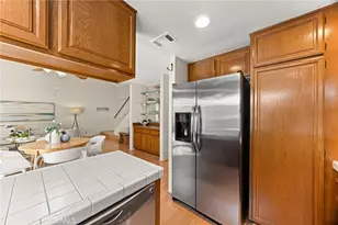 2650 W Meadowview Ln, Anaheim, CA 92804 - Photo 12
