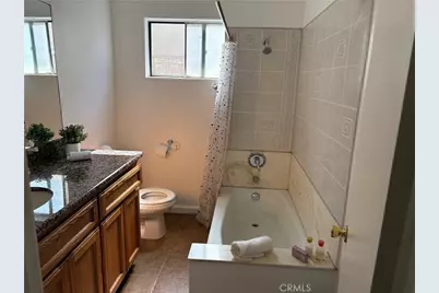 1070 Rosalia Ave., Hemet, CA 92543 - Photo 4