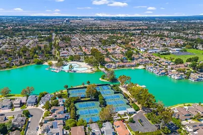 8 Woodfall, Irvine, CA 92604 - Photo 4