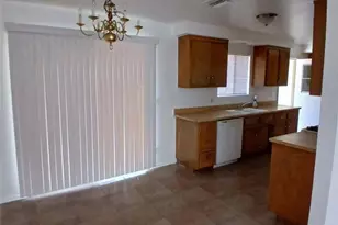 26112 Camphorwood Ave, Hemet, CA 92544 - Photo 2