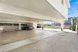 4522 St Charles Pl, Los Angeles, CA 90019 - Photo 6