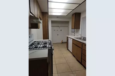 43670 C, Hemet, CA 92544 - Photo 2