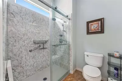 10425 Lakeshore, Apple Valley, CA 92308 - Photo 22