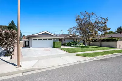 325 E Woodvale Avenue, Orange, CA 92865 - Photo 2