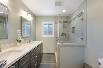 325 E Woodvale Avenue, Orange, CA 92865 - Photo 38