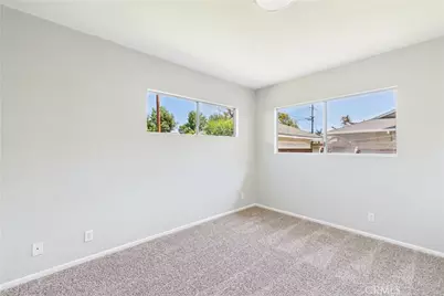 1902 Lees Avenue, Long Beach, CA 90815 - Photo 28