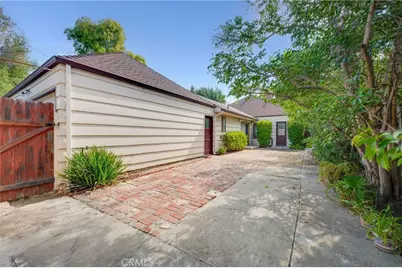 4235 Pepperwood, Long Beach, CA 90808 - Photo 24