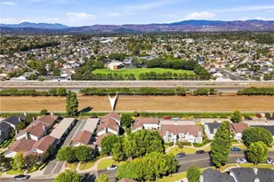 10 Goldenbush, Irvine, CA 92604 - Photo 50