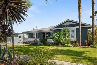 2552 Vuelta Grande, Long Beach, CA 90815 - Photo 2