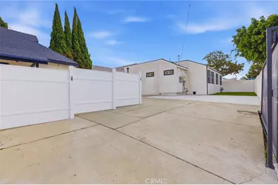 2329 W 78th Place, Inglewood, CA 90305 - Photo 42