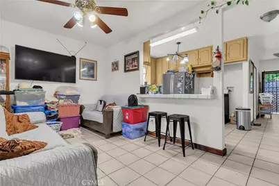 8711 S Fir, Los Angeles, CA 90002 - Photo 14