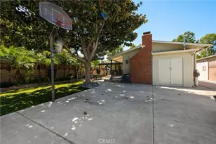 2019 Valencia, Santa Ana, CA 92706 - Photo 64