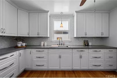 2019 Valencia, Santa Ana, CA 92706 - Photo 26