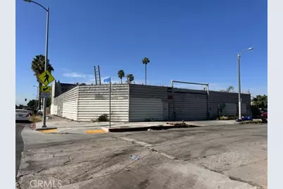 10301 S San Pedro, Los Angeles, CA 90003 - Photo 2
