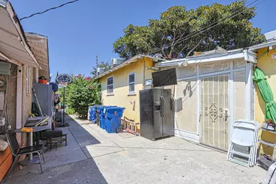 6158 Cahuenga, Los Angeles, CA 91606 - Photo 32