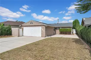 181 W 223rd St, Carson, CA 90745 - Photo 2