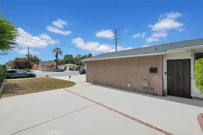 181 W 223rd Street, Carson, CA 90745 - Photo 8