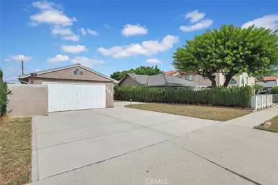 181 W 223rd Street, Carson, CA 90745 - Photo 6