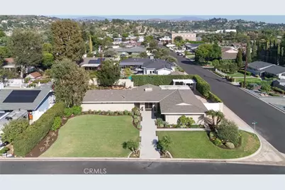 13232 Sandhurst Place, Santa Ana, CA 92705 - Photo 34