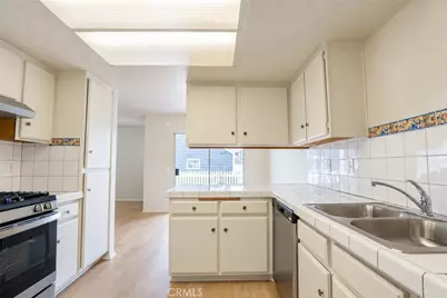 2233 S Fern, Ontario, CA 91762 - Photo 18