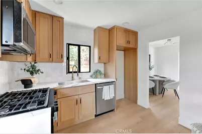 1325 Talmadge Street, Los Angeles, CA 90027 - Photo 32