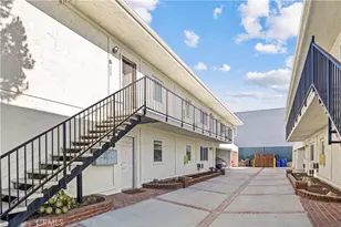 1826 12th St, Manhattan Beach, CA 90266 - Photo 10