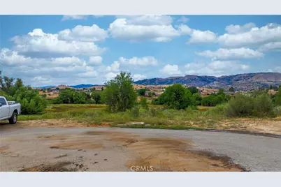 22470 Fontana Street, Tehachapi, CA 93561 - Photo 16