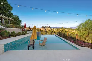 17879 Ridgeway, Granada Hills, CA 91344 - Photo 42
