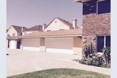 8803 Cedar, Bellflower, CA 90706 - Photo 4