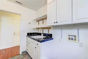 2873 San Vicente Ave, Long Beach, CA 90815 - Photo 46