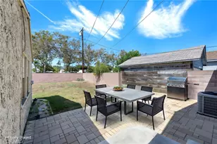 6123 Pepperwood, Lakewood, CA 90712 - Photo 16
