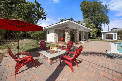 207 Barcelona, Fullerton, CA 92835 - Photo 36