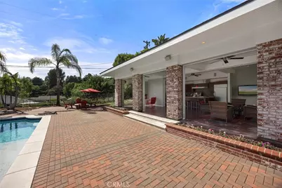 207 Barcelona, Fullerton, CA 92835 - Photo 38