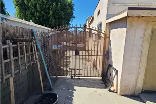2016 Thurman Ave., Los Angeles, CA 90016 - Photo 24