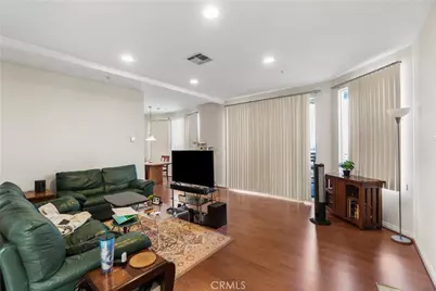 2239 Pacific, Costa Mesa, CA 92627 - Photo 10