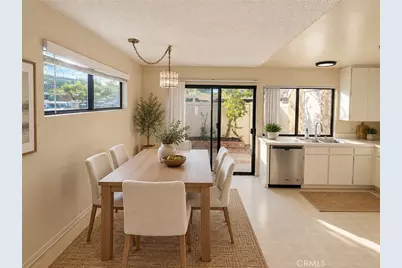 2 Greenleaf, Irvine, CA 92604 - Photo 6