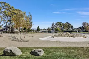 2 Greenleaf, Irvine, CA 92604 - Photo 24