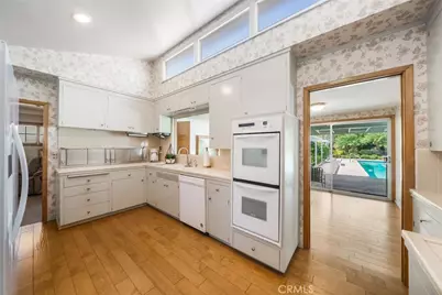 880 S Woodbury Drive, Orange, CA 92866 - Photo 50