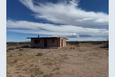 60849 Adele Rd, Landers, CA 92285 - Photo 2