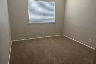 42946 39th St, Lancaster, CA 93536 - Photo 6