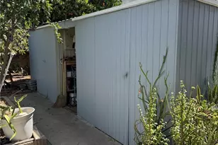 19127 Pioneer Blvd, Artesia, CA 90701 - Photo 4