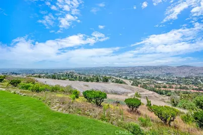 7833 E Viewrim, Anaheim Hills, CA 92808 - Photo 14