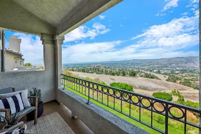 7833 E Viewrim, Anaheim Hills, CA 92808 - Photo 2