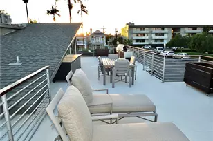 56 The Colonnade, Long Beach, CA 90803 - Photo 32