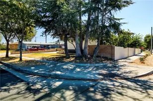 603 S Bronwyn Dr, Anaheim, CA 92804 - Photo 40