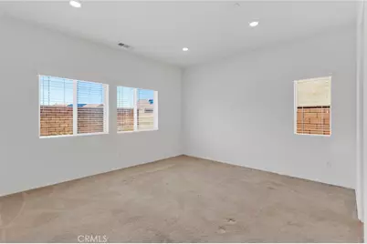 15644 Cobalt Road, Victorville, CA 92394 - Photo 24