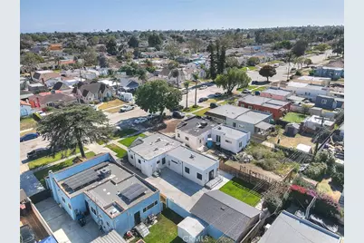 1827 W 76th, Los Angeles, CA 90047 - Photo 42