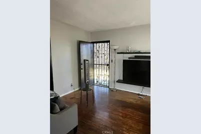 1117 East 85th, Los Angeles, CA 90001 - Photo 2